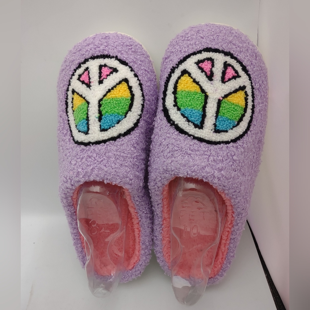 Two Left Feet Lounge Out Loud Peace Super Fuzzy Slipper Slides  L /XL